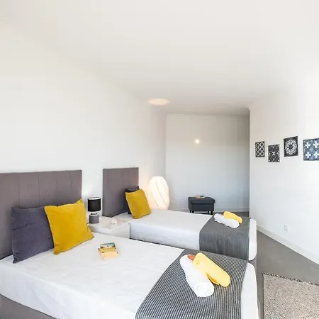 Portland By Algarve Vacation Apartment